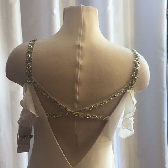 Cream gown w/ sequins & beads ruffled bottom in 8 - Picture 13 of 16